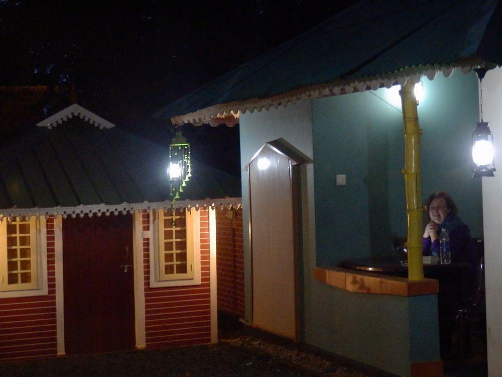 Green Garden Cottage Thekkady Ngoại thất bức ảnh