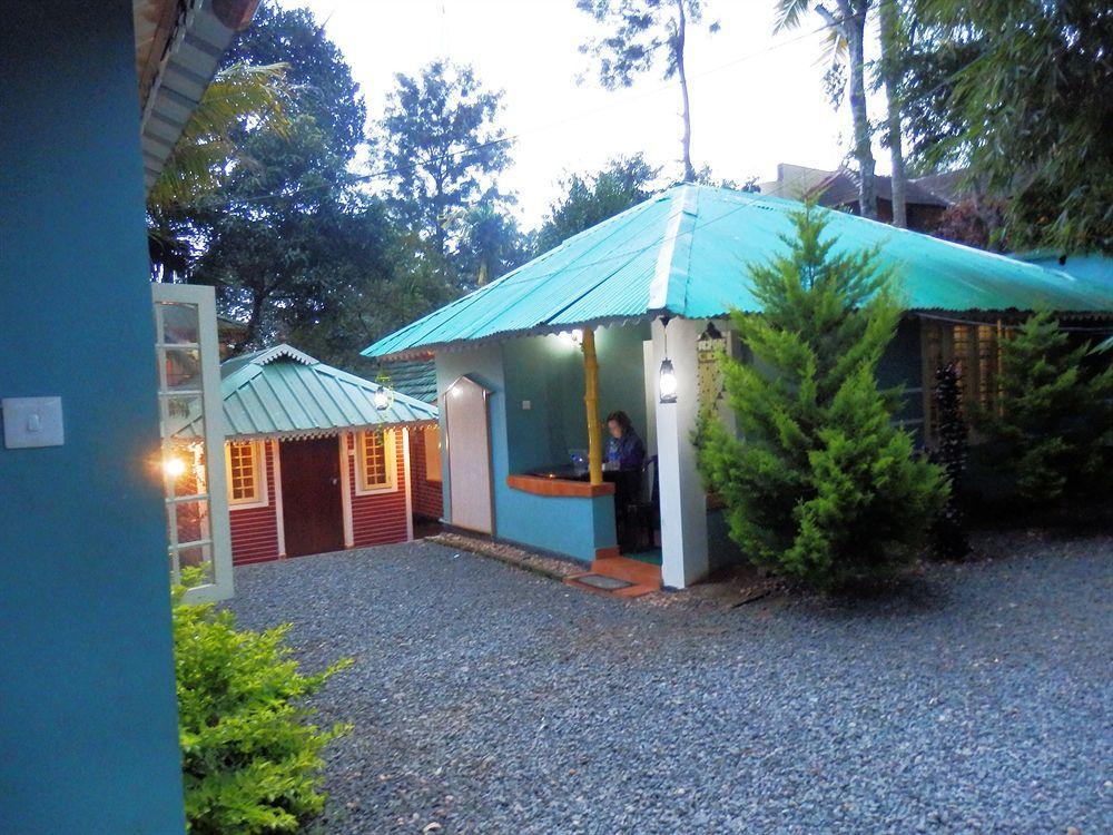 Green Garden Cottage Thekkady Ngoại thất bức ảnh