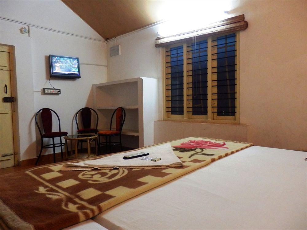 Green Garden Cottage Thekkady Ngoại thất bức ảnh