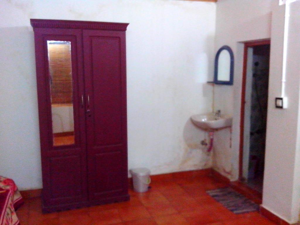 Green Garden Cottage Thekkady Phòng bức ảnh