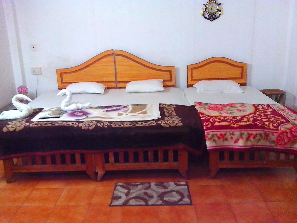 Green Garden Cottage Thekkady Phòng bức ảnh