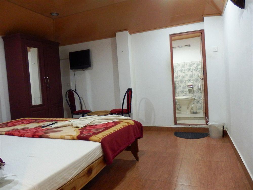 Green Garden Cottage Thekkady Ngoại thất bức ảnh