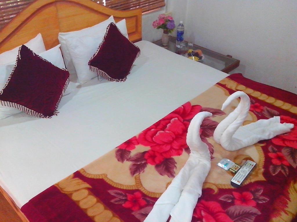 Green Garden Cottage Thekkady Ngoại thất bức ảnh
