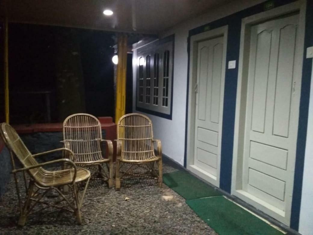 Green Garden Cottage Thekkady Ngoại thất bức ảnh